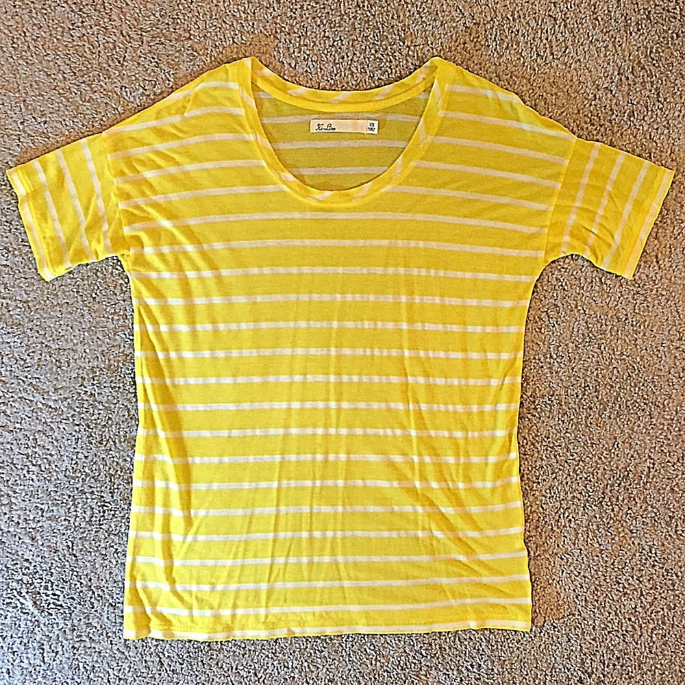 Bloomingdales Hi-Line yellow & white tee XS